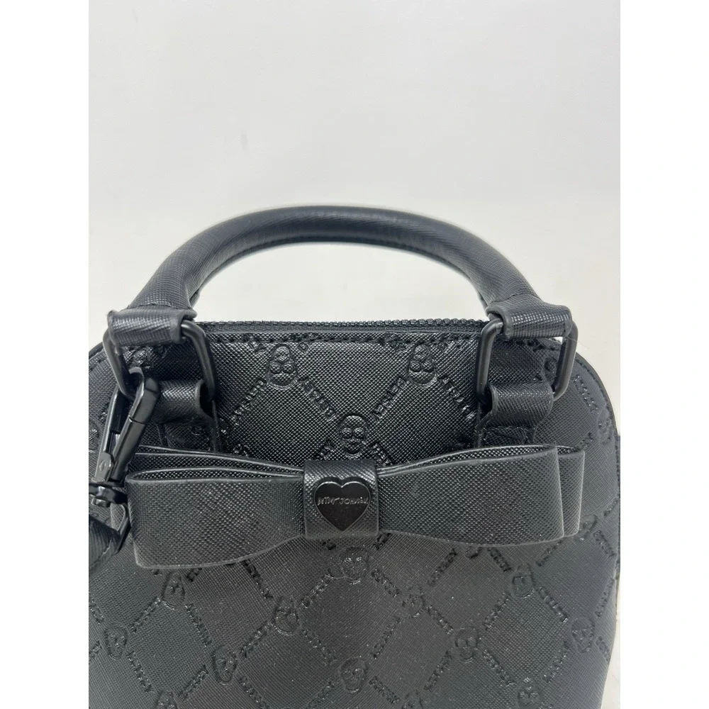 Betsey‎ Johnson Skulls Crossbody Satchel Purse EUC